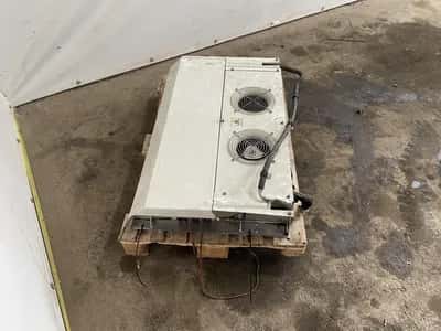 Thermo King evaporator unit - Refrigeration Unit Part - 2 Fans — photo 4 of 7