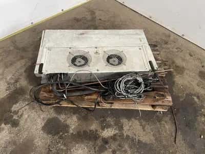 Thermo King evaporator unit - Refrigeration Unit Part - 2 Fans — photo 3 of 7