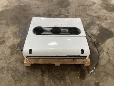 Thermo King EVAP UT-1200 S-3S evaporator unit - Refrigeration Unit Part - 3 Fans — photo 3 of 7