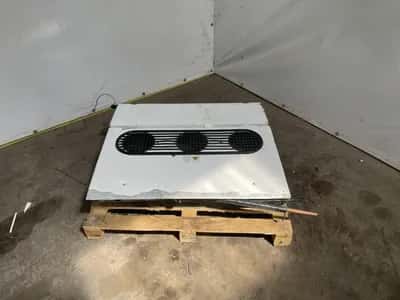 Thermo King EVAP UT-1200 S-3S evaporator unit - Refrigeration Unit Part - 3 Fans — photo 1 of 8