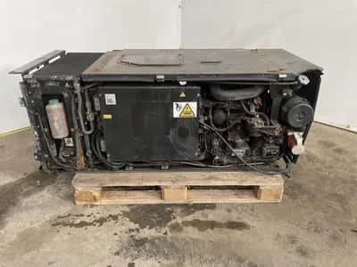 Mitsubishi TU100SAE-FX refrigeration unit - Yanmar 3TNV76-XMR 3-cilinder Diesel Engine - Refrigeration Unit Part — photo 1 of 14