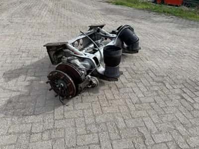 SAF Steering Axle - Lift Axle - Disc Brakes - Semi-Trailer Axle - Air Suspension - 9 Ton — photo 1 of 15