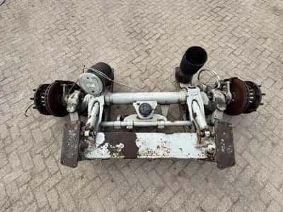 SAF Steering Axle - Lift Axle - Disc Brakes - Semi-Trailer Axle - Air Suspension - 9 Ton — photo 9 of 15