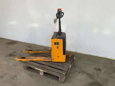 Unbranded RA15 1500 Kg Assorted RA15 Pallet Truck - 1500 Kg - Hand Pallet Truck - 2008 — photo 1 of 12