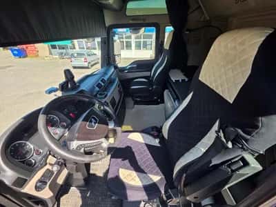 2018 MAN TGX 18.500 Tractor Unit - 4x2 - EURO 6 - Diesel — photo 11 of 20