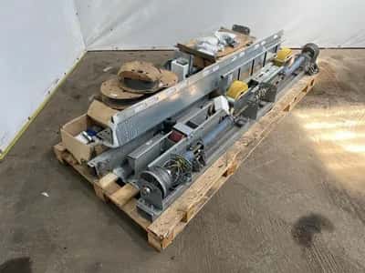 2015 ThyssenKrupp gearless lift machine (PMC145M202) - Warner electromagnetic brake Speed governor (speed governor SG-200) - Complete door operator/roller — photo 1 of 20