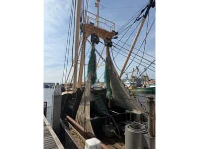 1983 DEO VOLENTE Fishing boat - Eurocutter PBBQ DEO VOLENTE TH 119 - Fishing Boat - Eurocutter - Beam Trawling - Scania diesel engine - 300 HP - Netherlands — photo 9 of 12