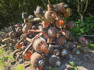 SAF DRUM - 22.5 inch Lot of SAF Axles - Drum Brakes - Air Suspension - 22.5 inch — photo 3 of 3