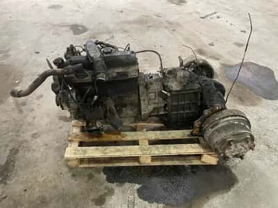 Toyota 4-cylinder Diesel Engine Complete - Manual Gearbox - Rear Axle - Zexel Injection Pump — photo 5 of 13