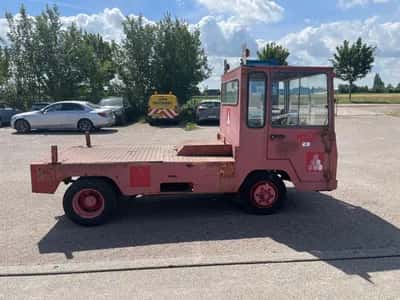 1983 Jenbacher Werk Vertriebs GmbH T3 - 440 terminal tractor - Opel driveline - 4x2 — photo 4 of 20