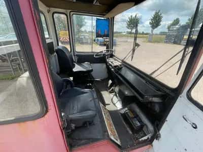 1983 Jenbacher Werk Vertriebs GmbH T3 - 440 terminal tractor - Opel driveline - 4x2 — photo 12 of 20