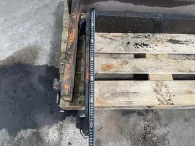 Unbranded Forklift Forks 120 cm Forklift Forks - 120 cm Fork Length - Heavy Duty — photo 6 of 8
