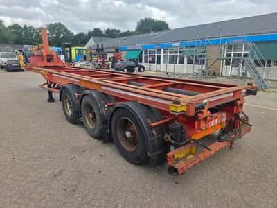 1990 Format 3-Axle Container Chassis - SAF Axles - Drum Brakes - Air Suspension - Twistlock - 20 ft - 30 ft — photo 7 of 15