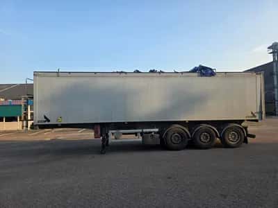 2001 STAS 3-Axle Tipper - SAF Axles - Disc Brakes - Air Suspension - Lift Axle - Toolbox - 38 Ton — photo 8 of 16