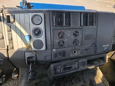 1999 MAN F2000 - 4x2 - Euro 2 — photo 16 of 20