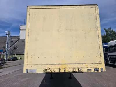 1984 Pacton SAF - Drum 2-Axle Box Semi-Trailer - SAF Axles - Drum Brakes - Air Suspension - Tail Lift - 10 Bolts — photo 2 of 16