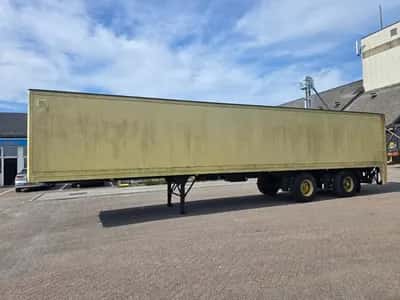 1984 Pacton SAF - Drum 2-Axle Box Semi-Trailer - SAF Axles - Drum Brakes - Air Suspension - Tail Lift - 10 Bolts — photo 8 of 16