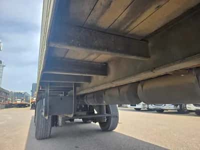 1984 Pacton SAF - Drum 2-Axle Box Semi-Trailer - SAF Axles - Drum Brakes - Air Suspension - Tail Lift - 10 Bolts — photo 11 of 16