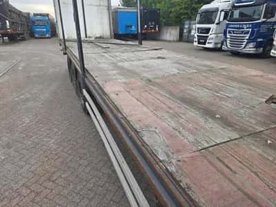 Fruehauf SAF - Disc 3-Axle Semi-Trailer - SAF Axles - Disc Brakes - Air Suspension - 2019 — photo 14 of 18