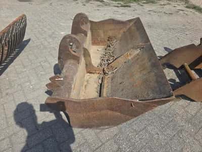 CW 30 Connection Rubble/Sorting Bucket - Excavator Bucket - Pallet Forks - Steel Construction — photo 9 of 17