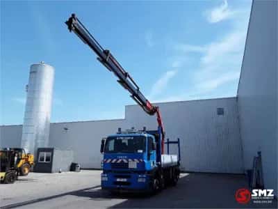 2004 Iveco Trakker 270 Dropside + Crane — photo 3 of 5