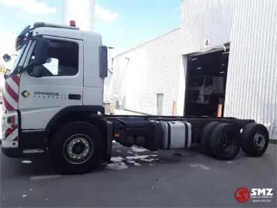 2009 Volvo FM Dropside — photo 5 of 5