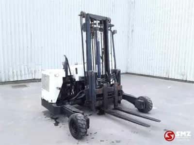 Manitou Manitou Forklift — photo 1 of 5