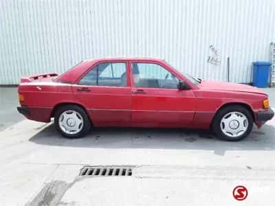 1991 Mercedes-Benz 190 E Passenger Car — photo 4 of 5