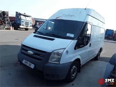 2007 Ford Transit Box Truck — photo 3 of 5