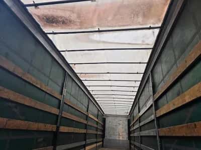 Schmitz Cargobull SCB - Disc 3-Axle Semi-Trailer - Disc Brakes - Air Suspension - Aluminium Side Boards - 2012 — photo 13 of 20
