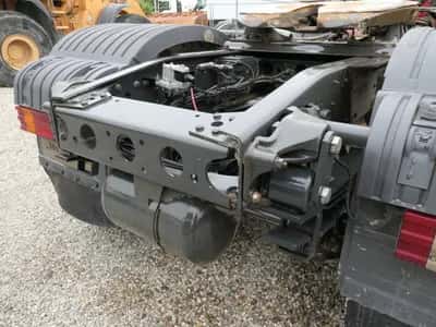 2006 Mercedes Benz 2044 LS — photo 8 of 12