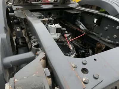 2006 Mercedes Benz 2044 LS — photo 9 of 12