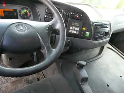 2006 Mercedes-Benz 35.36B — photo 9 of 12