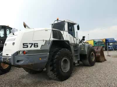 2015 Liebherr L 576 — photo 3 of 12