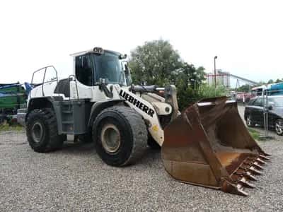 2015 Liebherr L 576 — photo 4 of 12