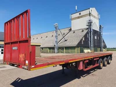 2000 Nooteboom OVB-42 VV Extendable 3-Axle Flatbed Semi-Trailer - Drum Brakes - Air Suspension — photo 2 of 20