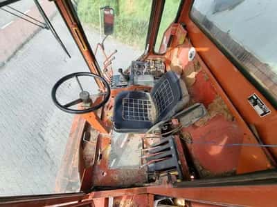 Laverda 3500 Combine Harvester 115 HP 1986 — photo 8 of 20