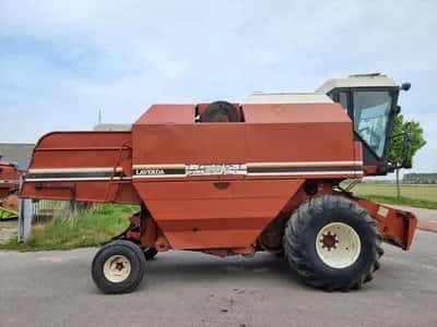 1990 Laverda 3500 Combine Harvester Combine 115 HP 1989 - Ready for Export — photo 4 of 20