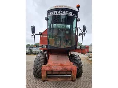 Laverda 3550 R Combine Harvester 1989 – Combine - 130 HP – Ready for Export — photo 2 of 17