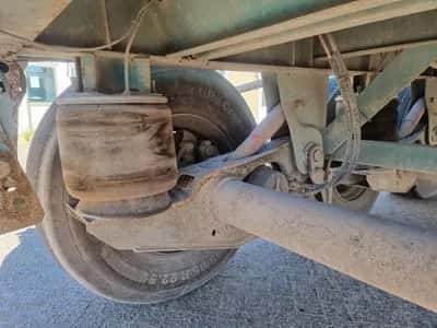 2016 SAF - Disc Brakes - Air Suspension — photo 4 of 10