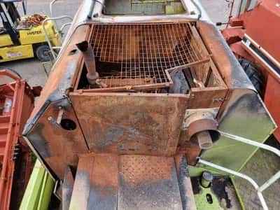 1989 Claas Dominator 68S combine harvester – reliable combine – 6 straw walkers – 3200L tank - 1990 — photo 17 of 20