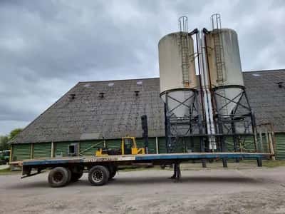 2000 Fruehauf 2-Axle Flatbed Semi-Trailer - Twin Tyres - ROR Axles - Drum Brakes - Leaf Springs - 315/80 R22.5 Tyres - 36 Ton — photo 5 of 15