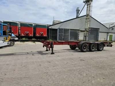 2005 Pacton Container Chassis - BPW Axles - Air Suspension - Drum Brakes — photo 7 of 12