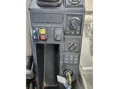 2016 Volvo EW160E Mobile Excavator 16 Ton Wheeled Excavator — photo 15 of 20
