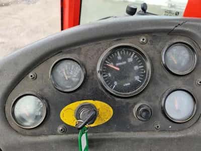 CVS-Ferrari TT2516B CVS Ferrari TT2516B terminal tractor – 2003 – 4.500 hours – diesel – 4x2 — photo 10 of 16