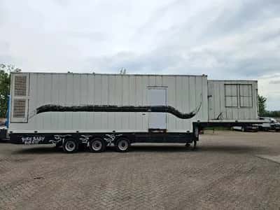 King Office Trailer 2005 – 3 Axles – Air Suspension – Mobile Unit – Office / Workspace — photo 6 of 20