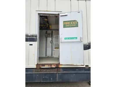 King Office Trailer 2005 – 3 Axles – Air Suspension – Mobile Unit – Office / Workspace — photo 13 of 20