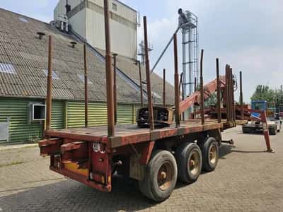 Doll 20T Crane Semi-Trailer 1991 – 3 Axles – 25 Ton Payload – Air Suspension – Drum Brakes – Crane Trailer — photo 4 of 20