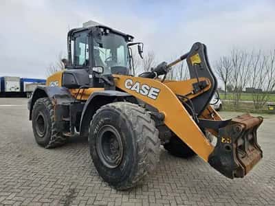 2019 Case 821G wheel loader – 230 HP – shovel - 4x4 — photo 3 of 20