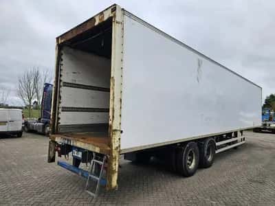 Fruehauf DISC Box Semi-Trailer 2005 – 2 Axles – BPW – Drum Brakes – Air Suspension – Box Trailer — photo 5 of 15